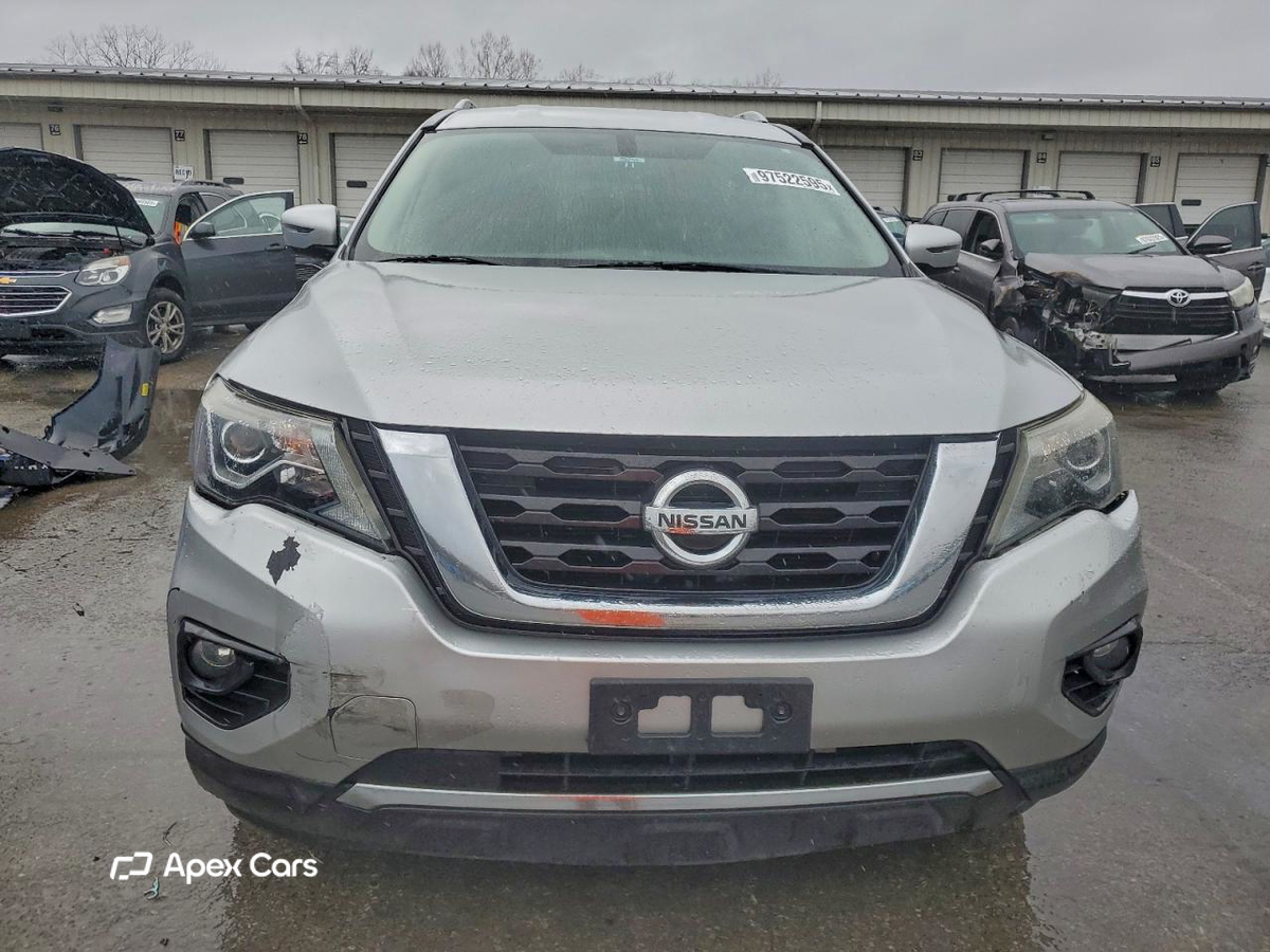 Nissan Pathfinder 2019
