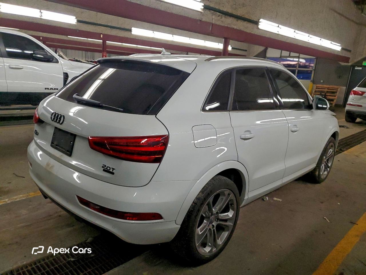 Audi Q3 2015