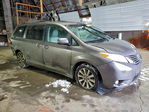 Toyota Sienna 2011