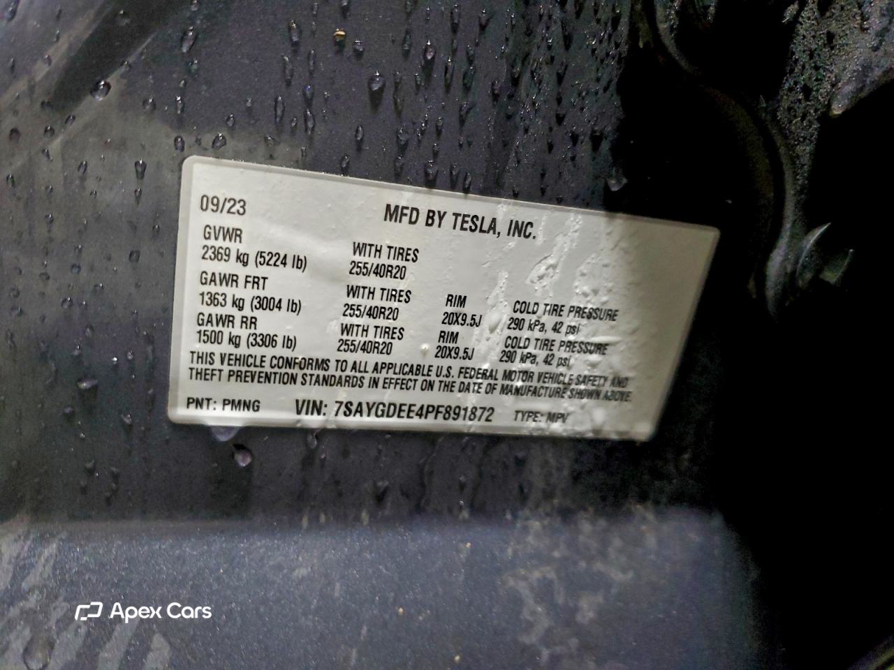 Tesla Model Y 2023