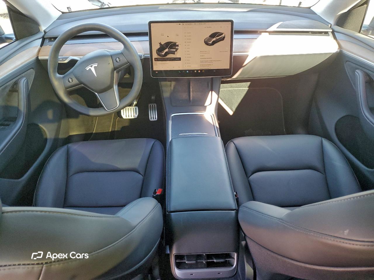 Tesla Model Y 2024