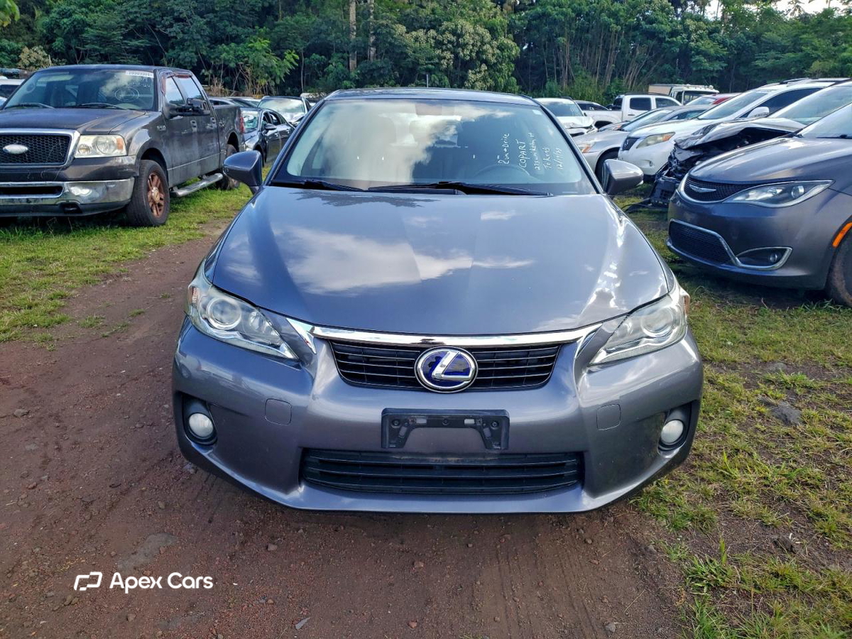 Lexus CT 2012