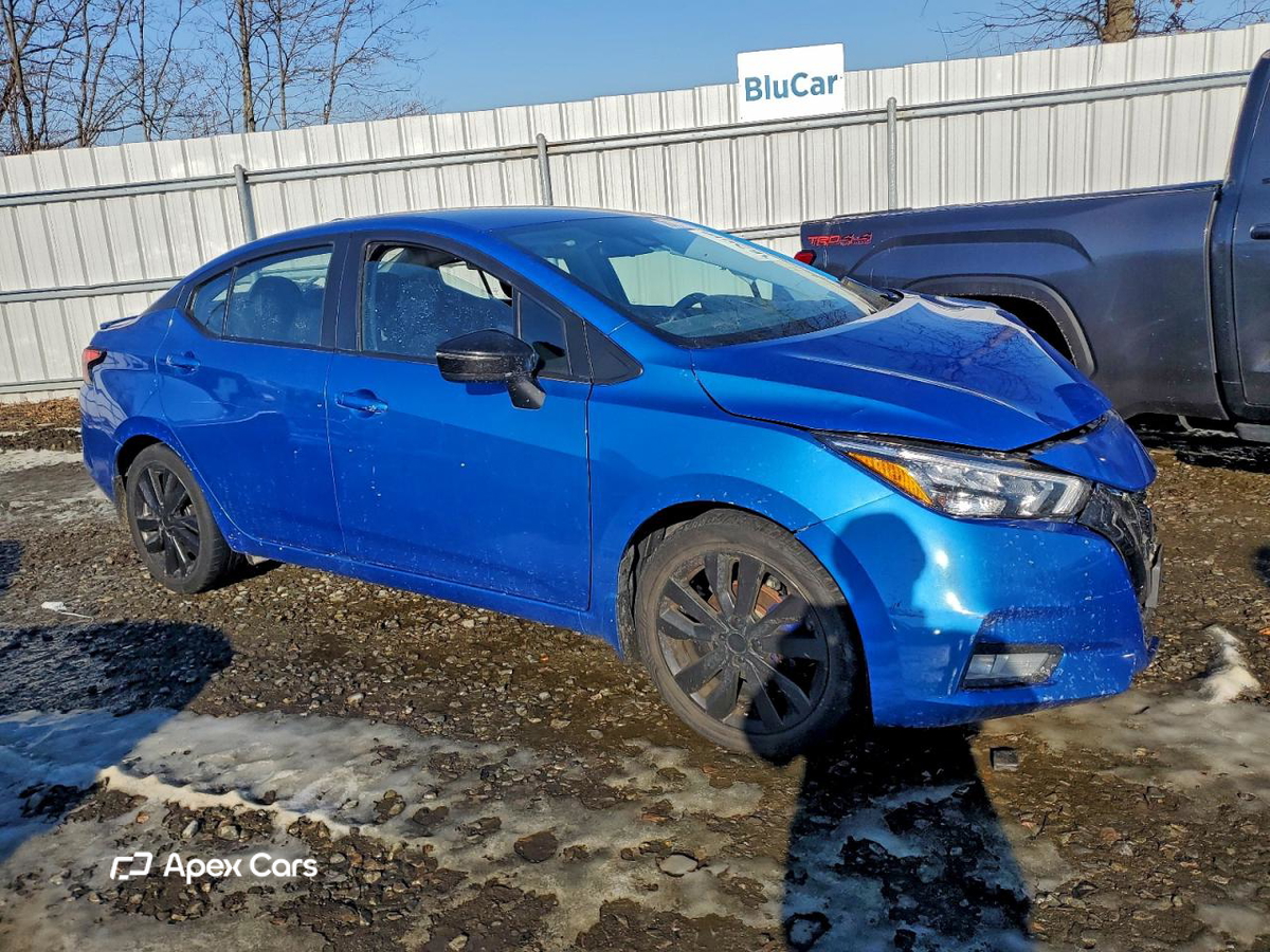 Nissan Versa 2021