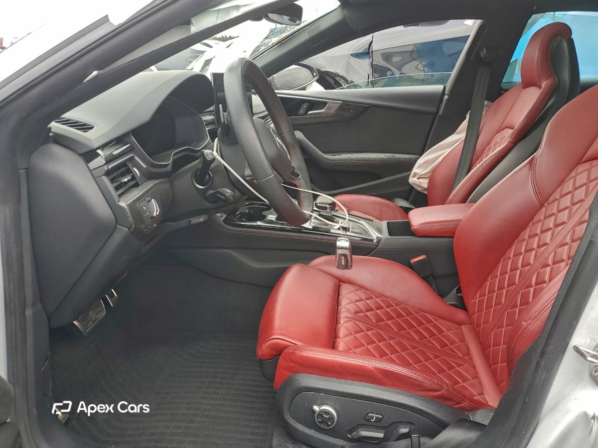 Audi RS5 2022