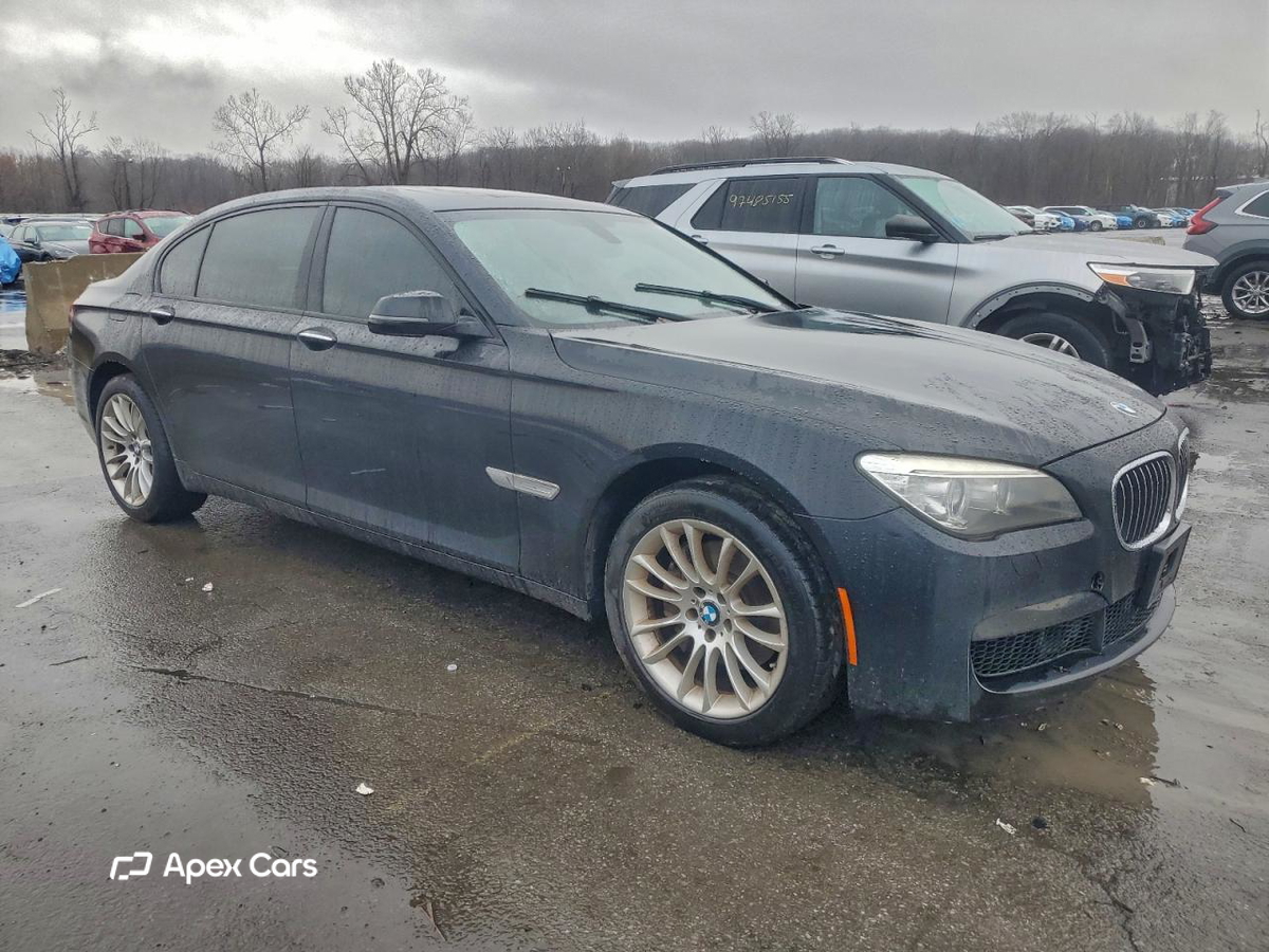 BMW Series 7 2014