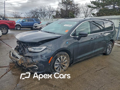 Chrysler Pacifica 2021 - Image 1 of 14
