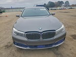 BMW Series 7 2016