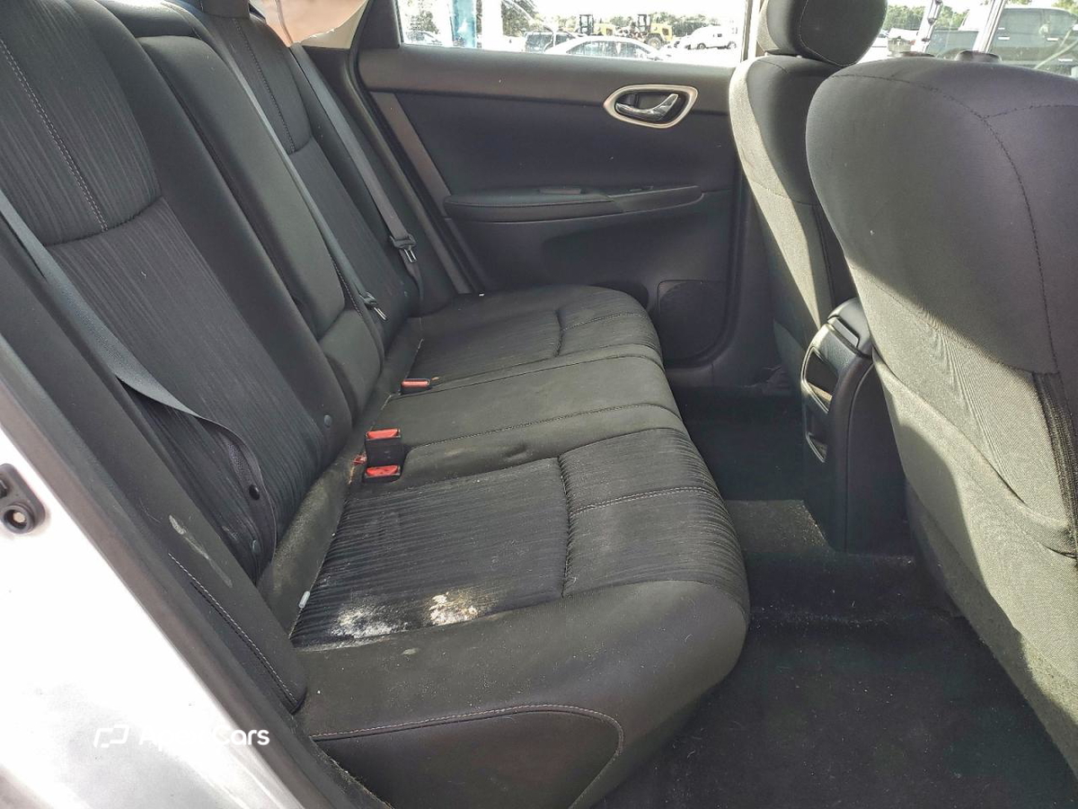 Nissan Sentra 2017