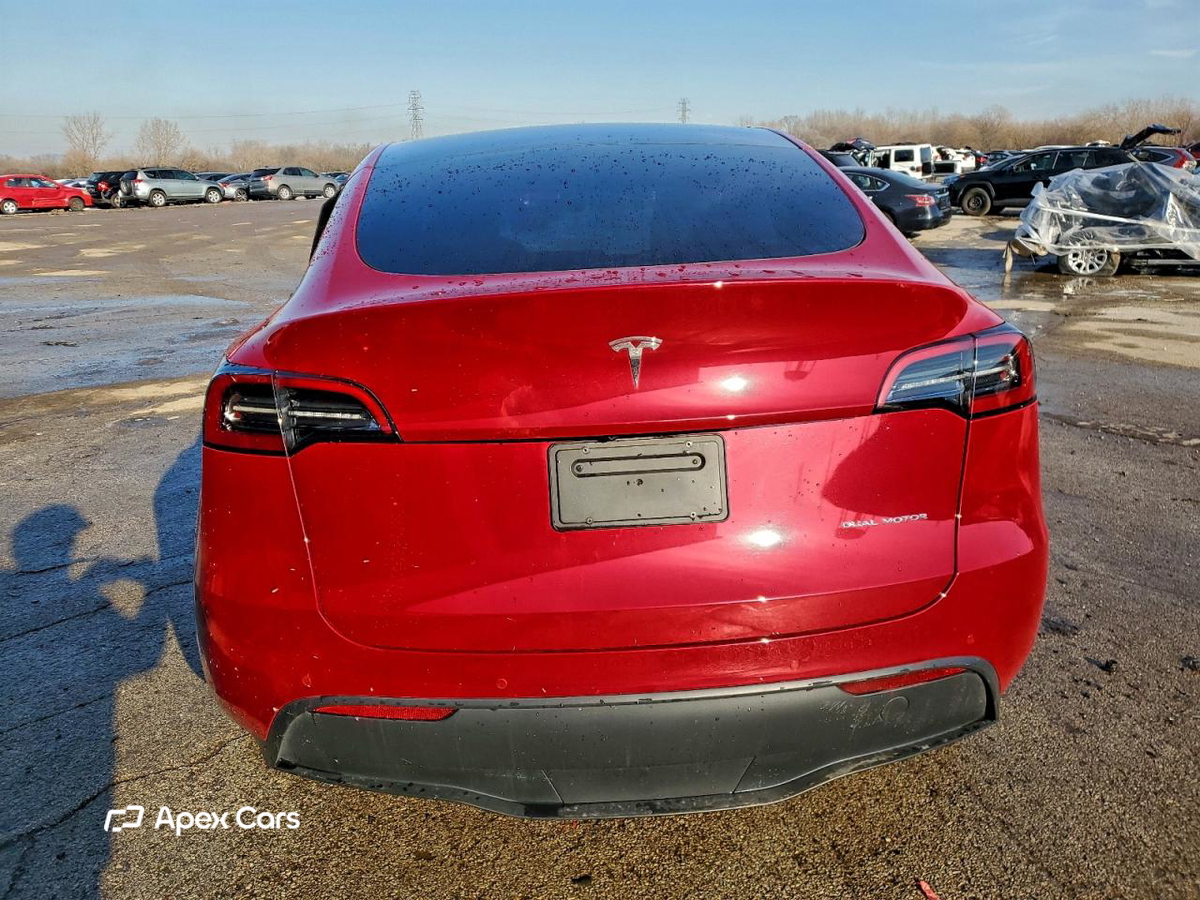 Tesla Model Y 2022