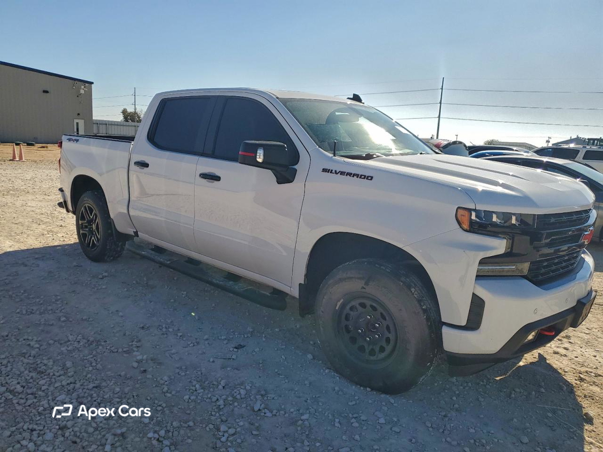 Chevrolet Silverado 2022