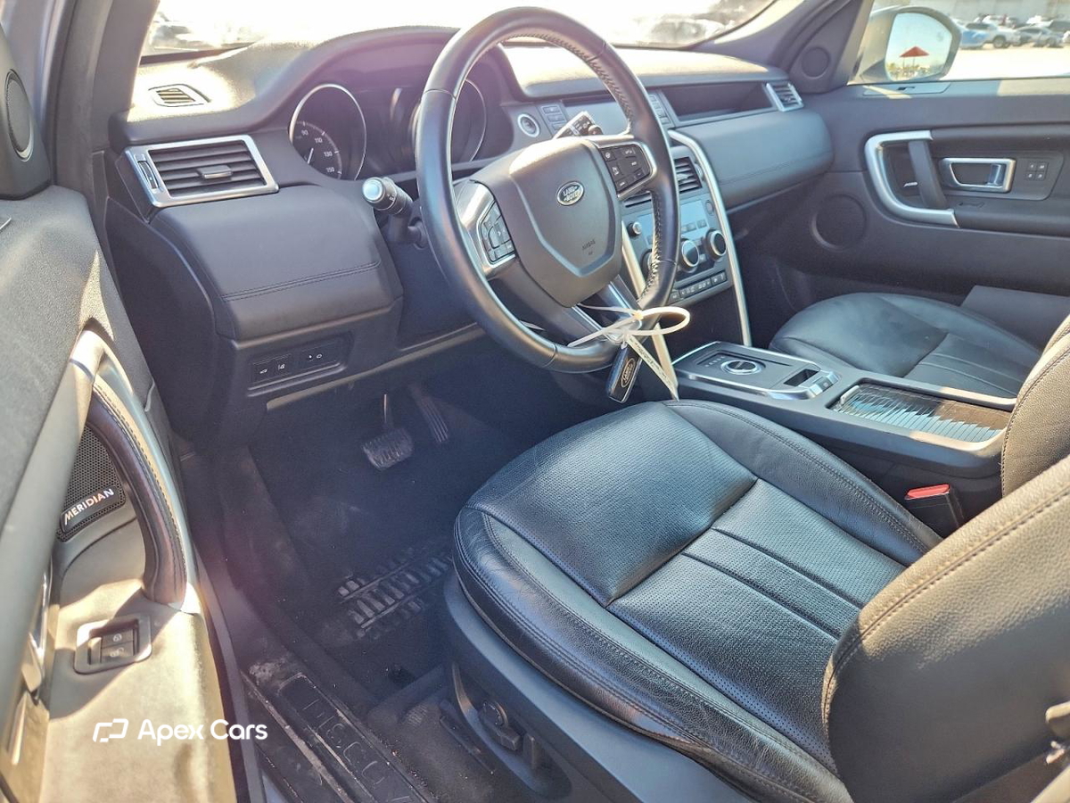 Land Rover Discovery 2018