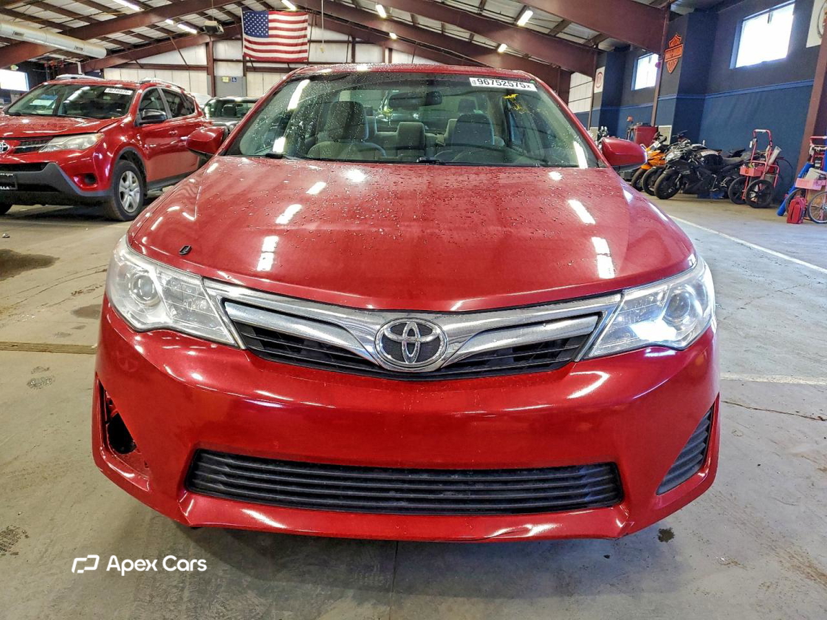 Toyota Camry 2012