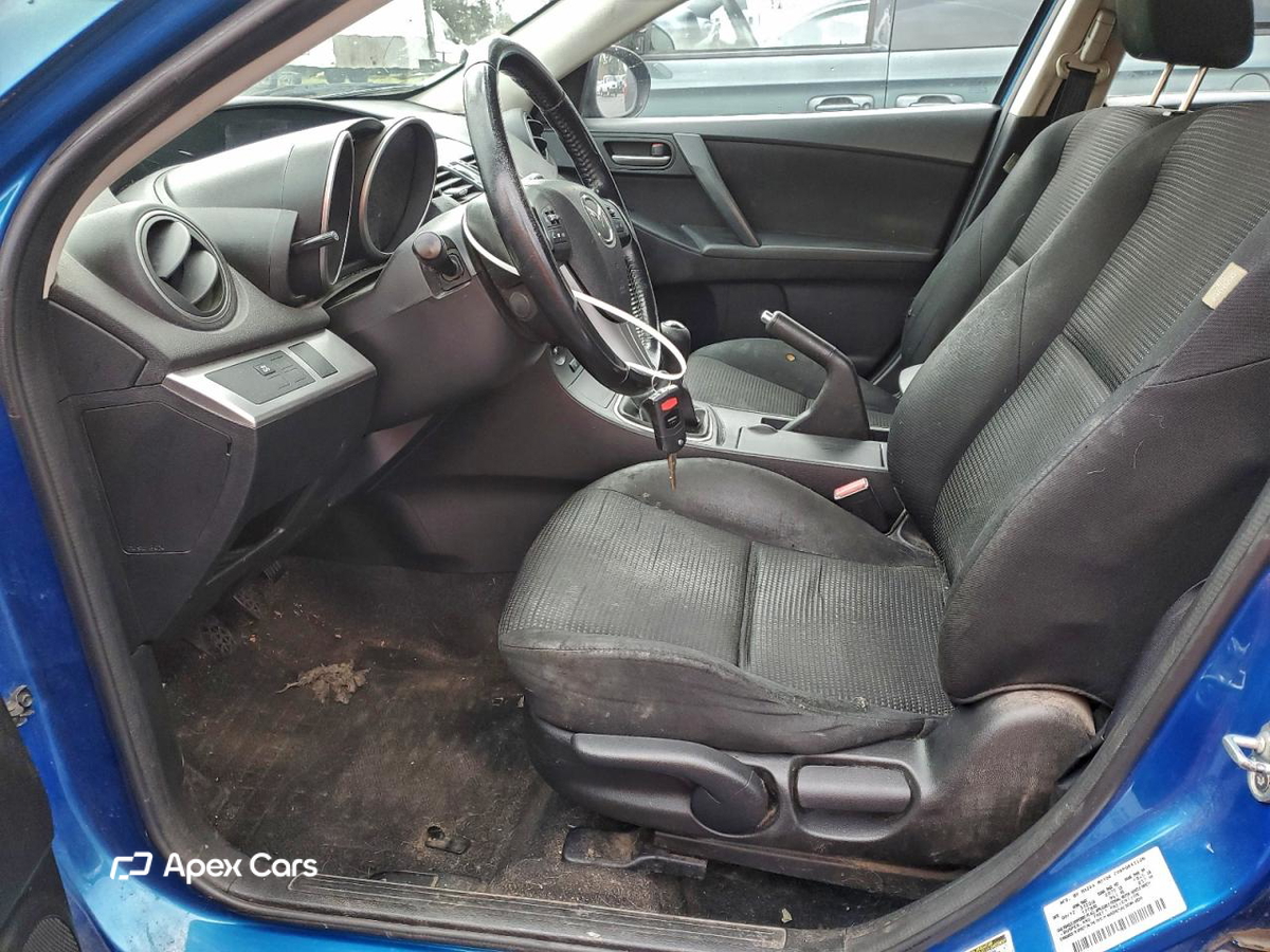 Mazda 3 2012