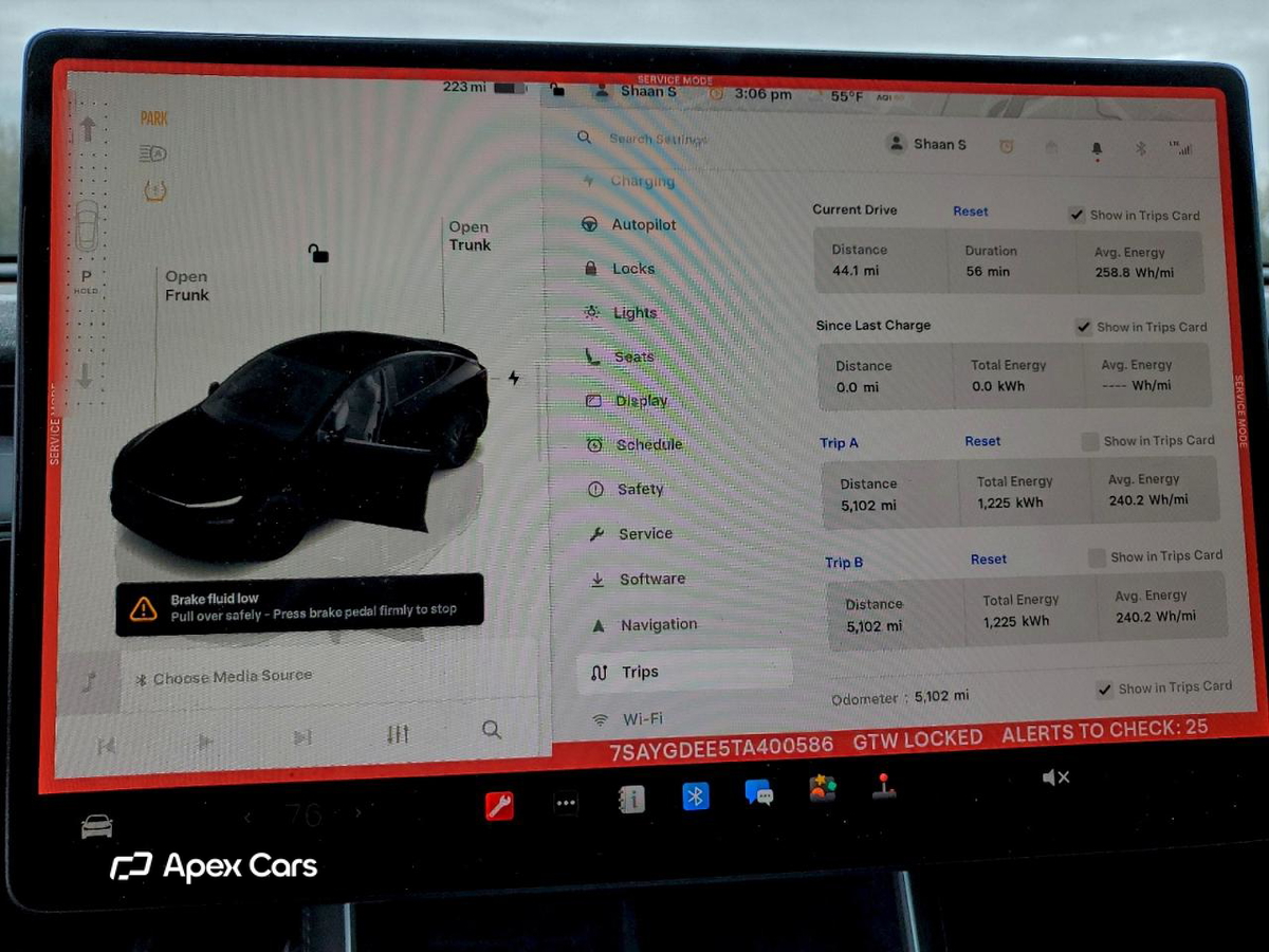 Tesla Model Y 2026