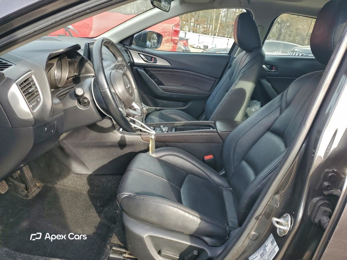 Mazda 3 2018