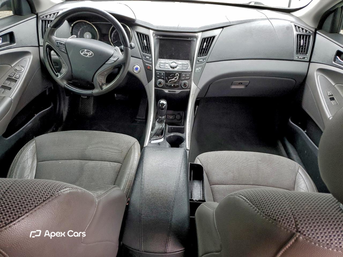 Hyundai Sonata 2013