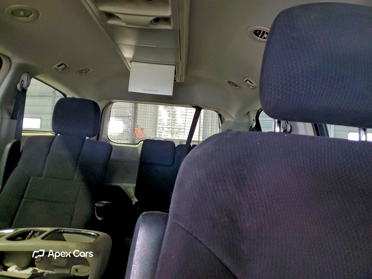 Dodge Caravan 2011