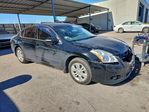 Nissan Altima 2010