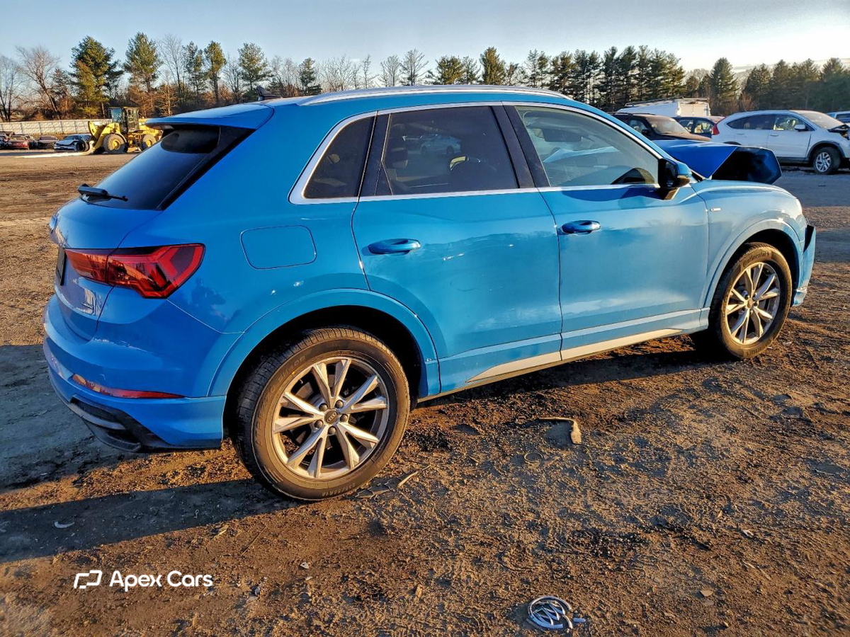 Audi Q3 2021