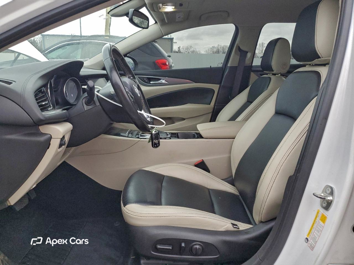 Buick Regal 2018