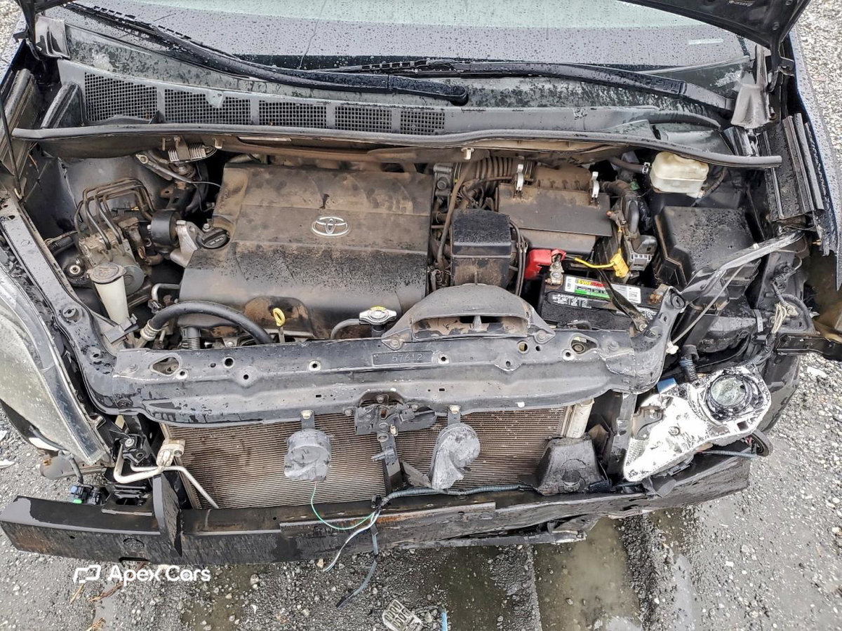 Toyota Sienna 2014