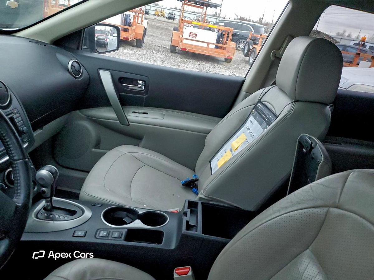 Nissan Rogue 2012