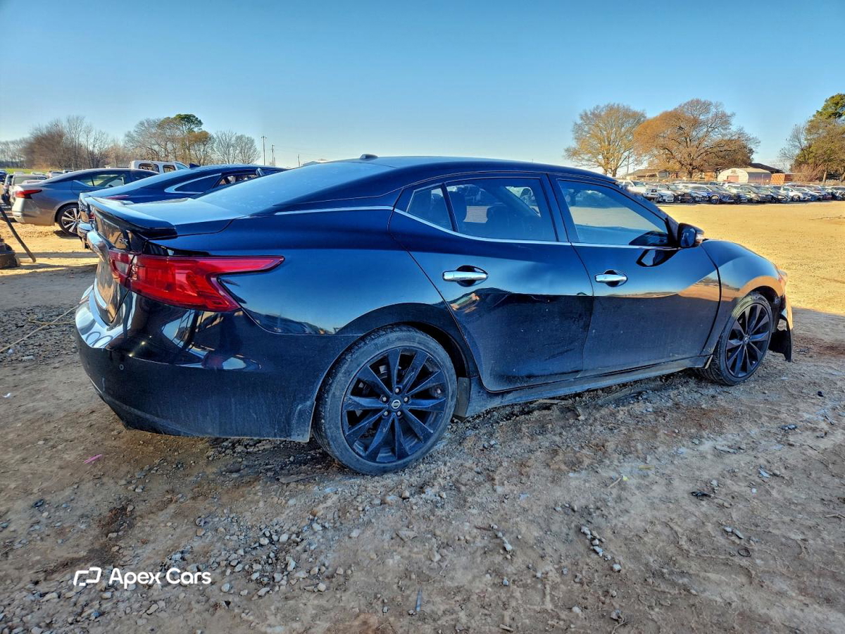 Nissan Maxima 2018