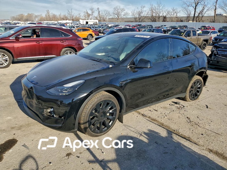 Tesla Model Y 2023 - Image 1 of 13