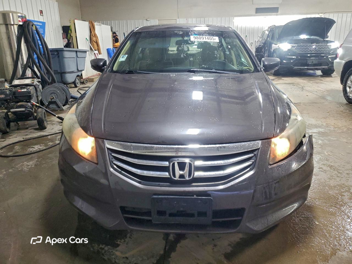Honda Accord 2011