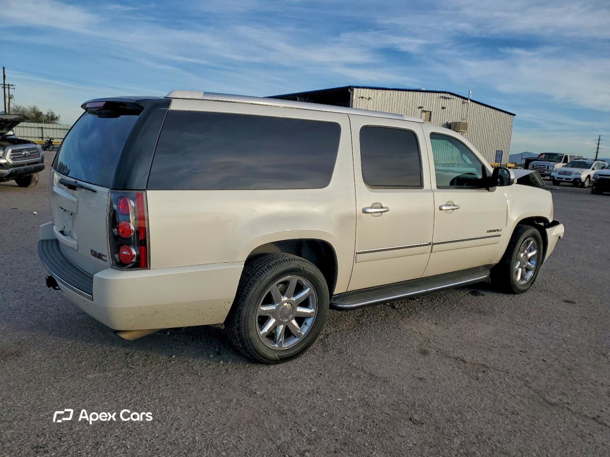 GMC Yukon 2013