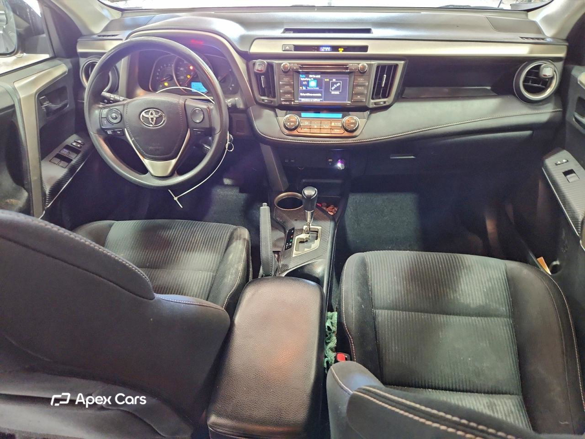 Toyota RAV 4 2014