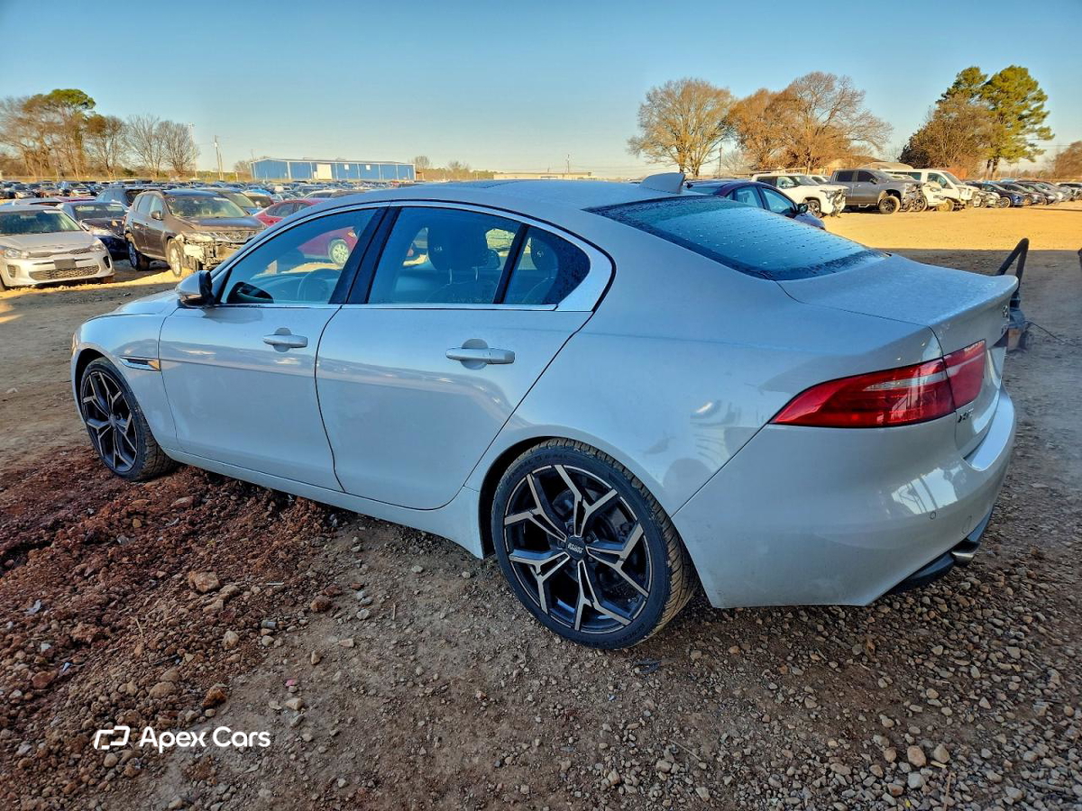 Jaguar XE 2017