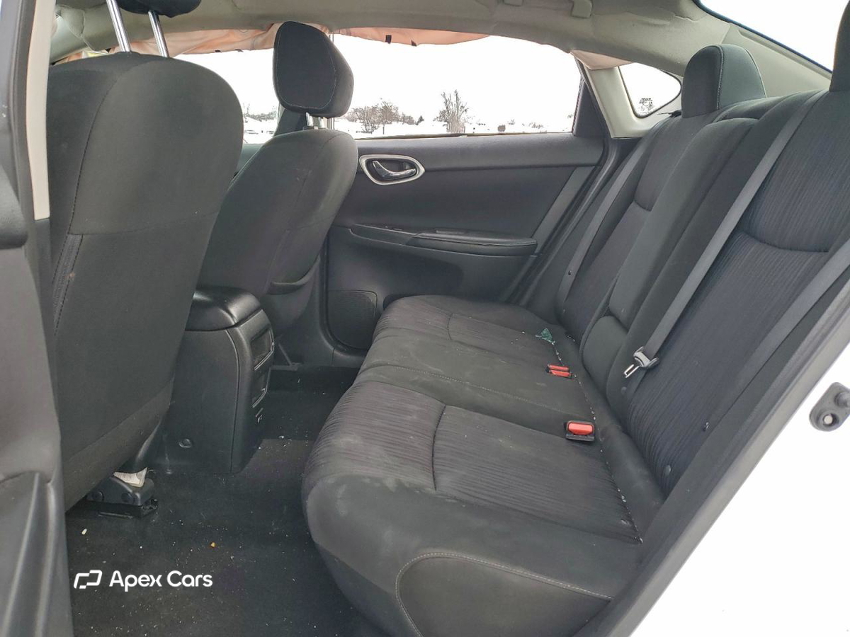 Nissan Sentra 2019
