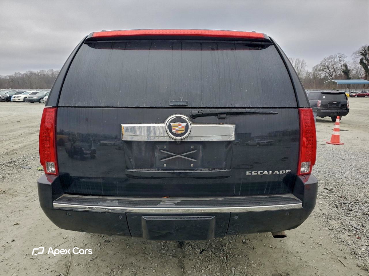 Cadillac Escalade 2014