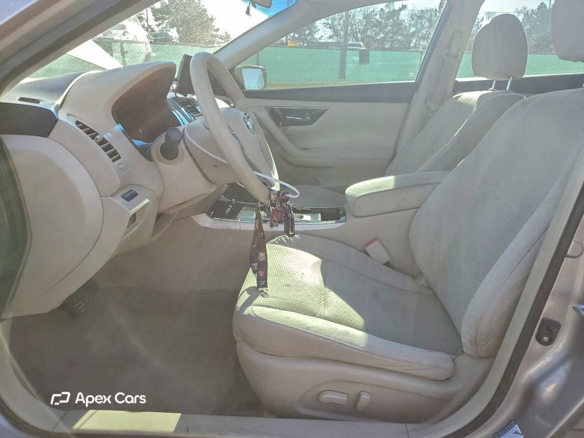 Nissan Altima 2014