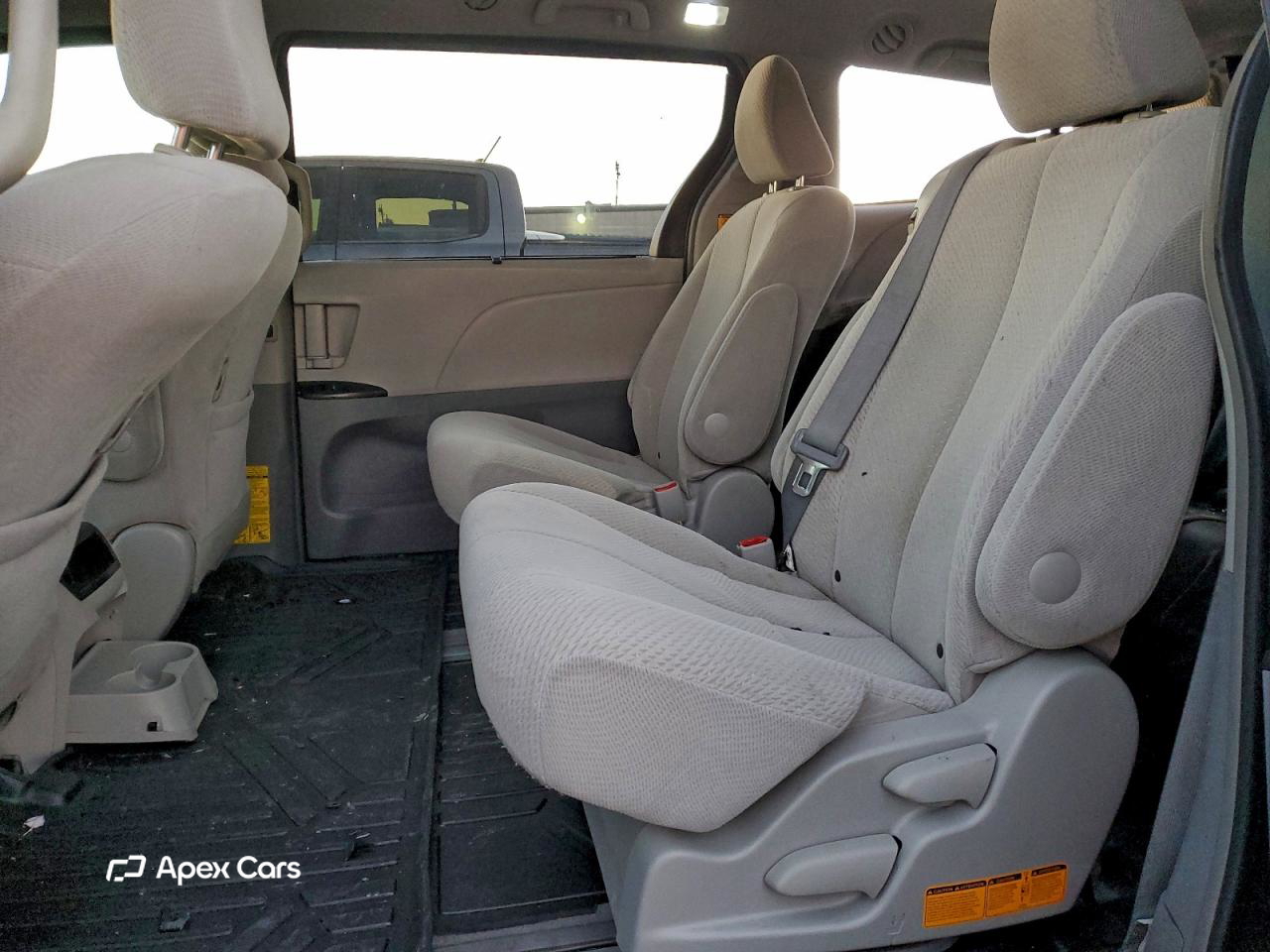 Toyota Sienna 2012