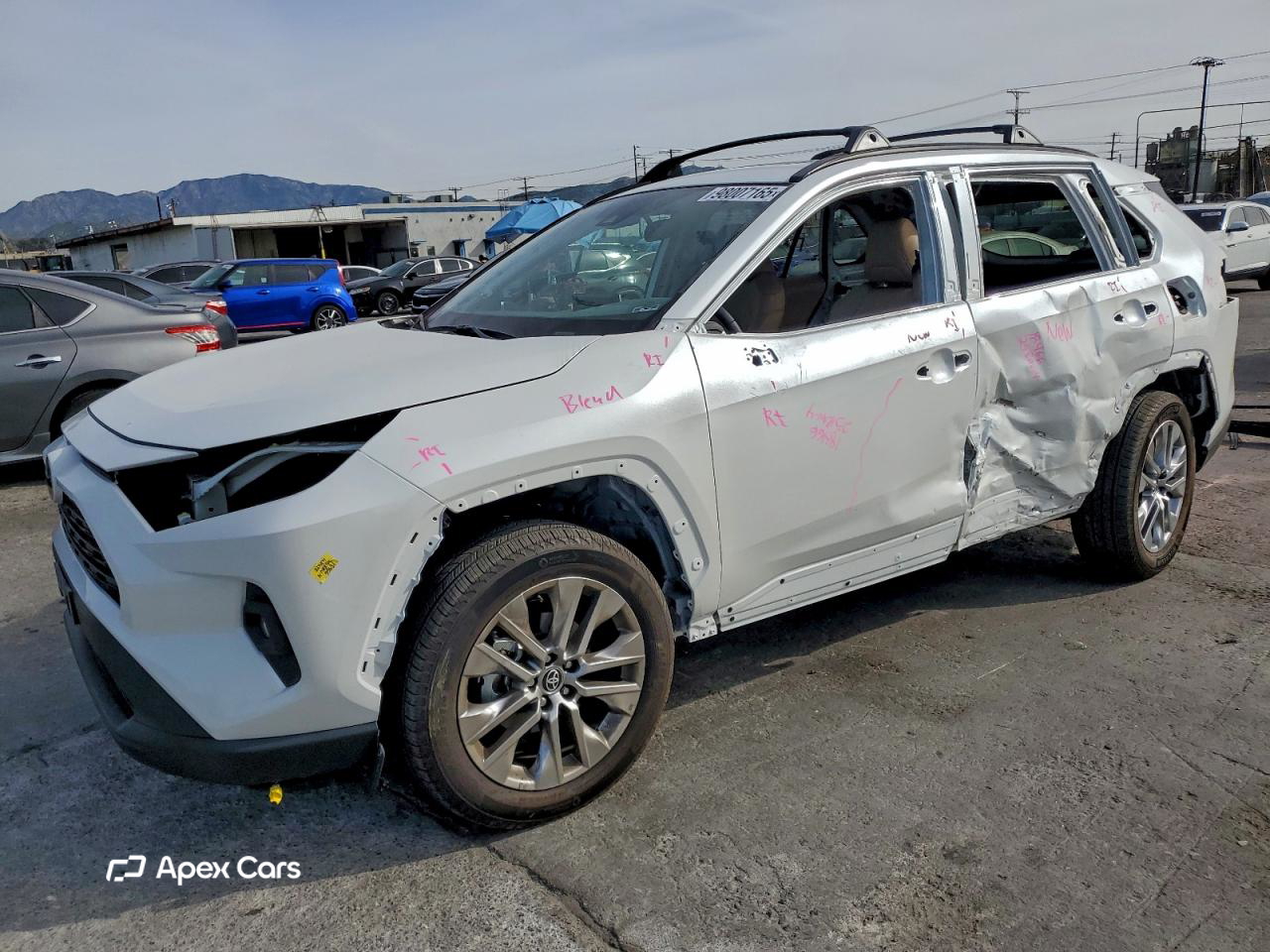 Toyota RAV 4 2025