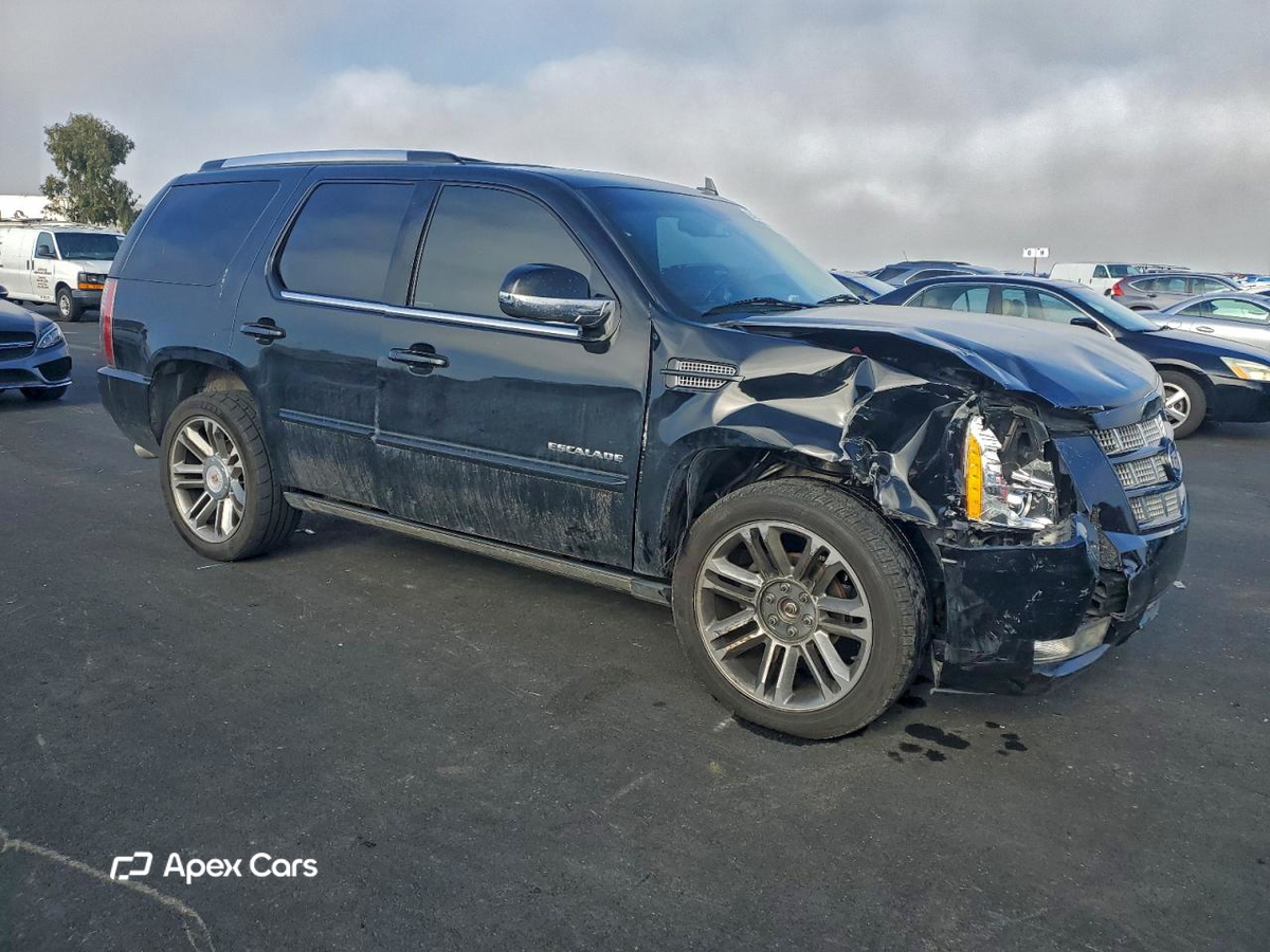 Cadillac Escalade 2014