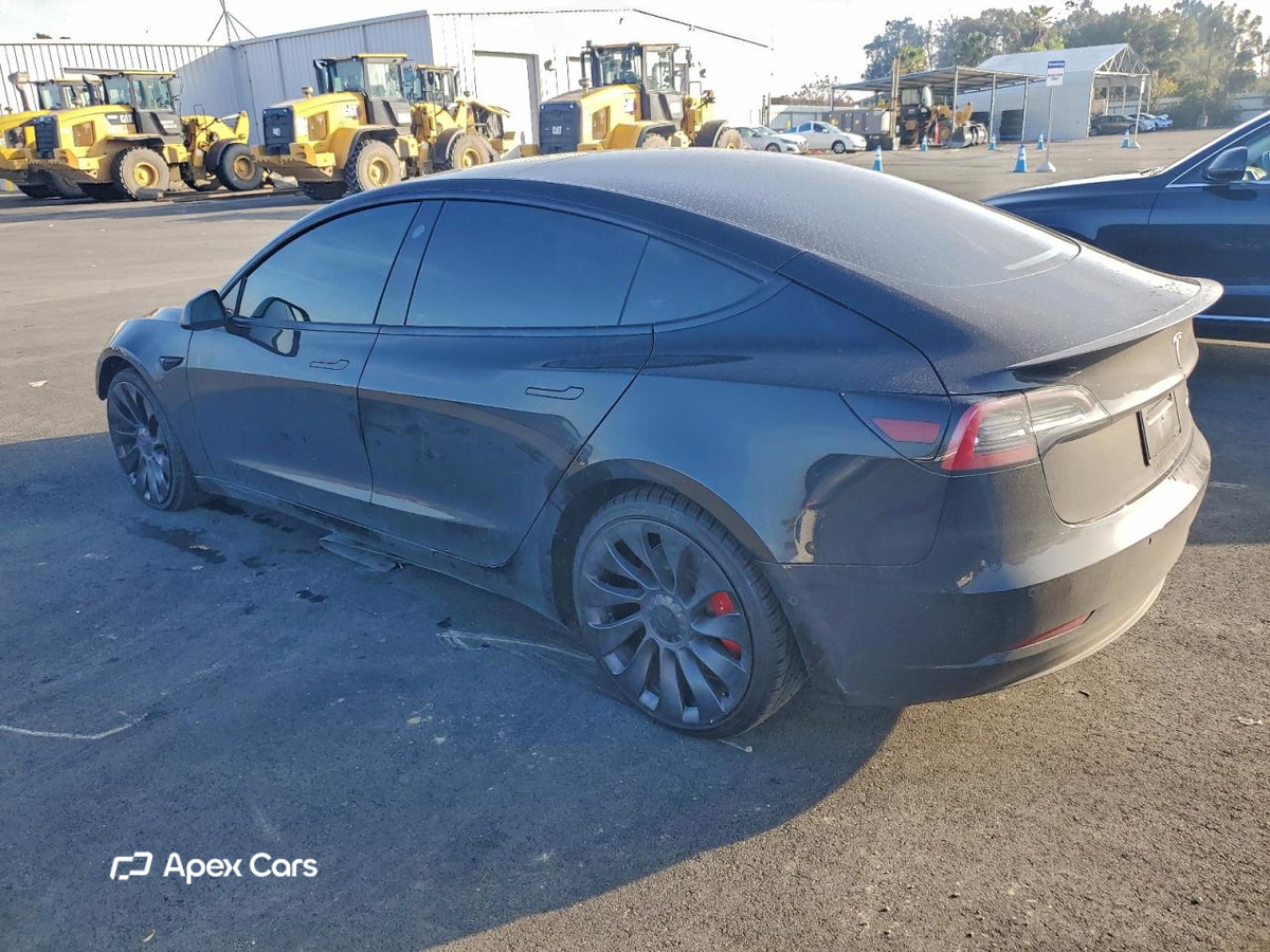 Tesla Model 3 2022