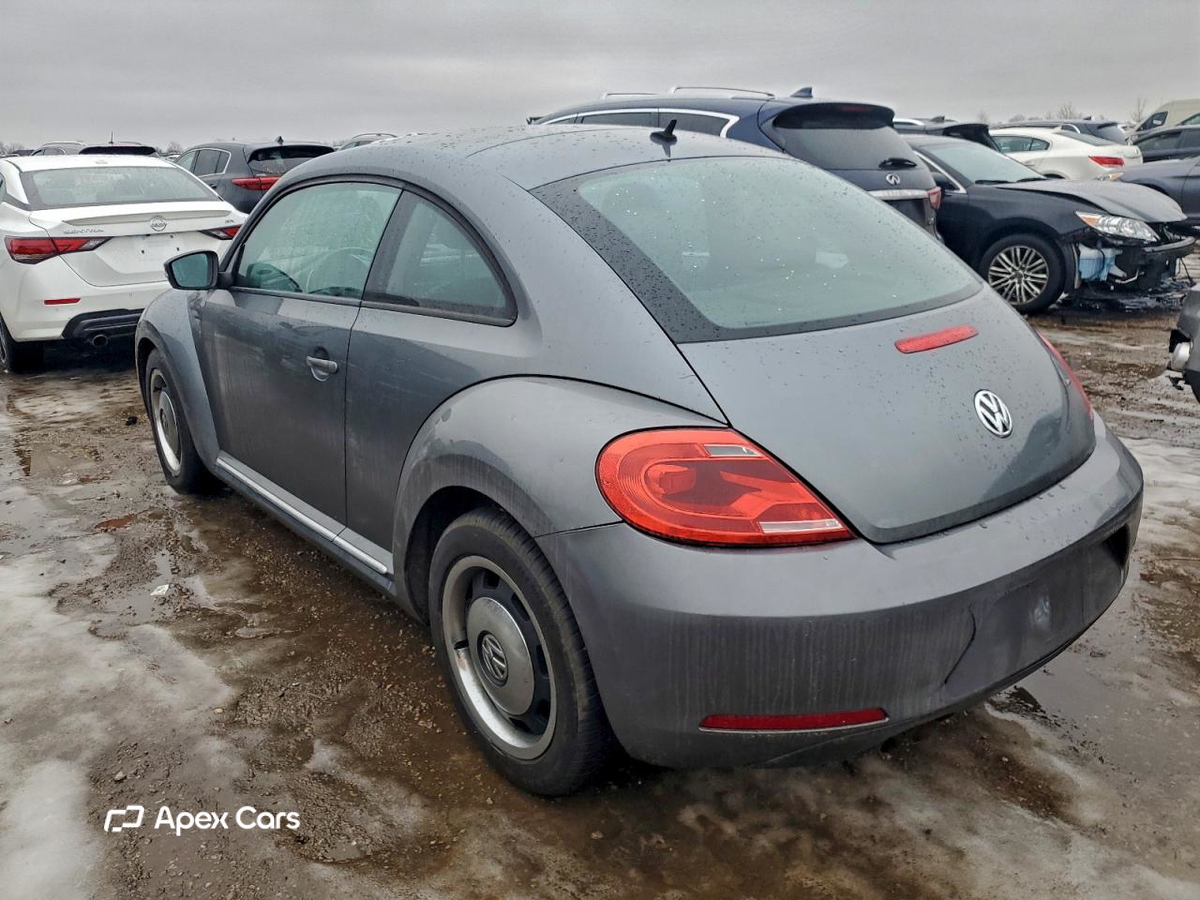 Volkswagen Beetle 2012