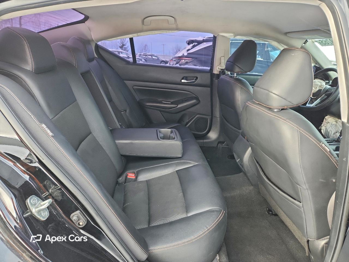 Nissan Altima 2020