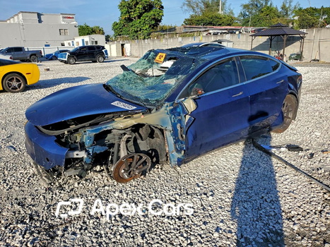 Tesla Model 3 2019 - Image 1 of 14