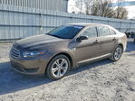Ford Taurus 2016