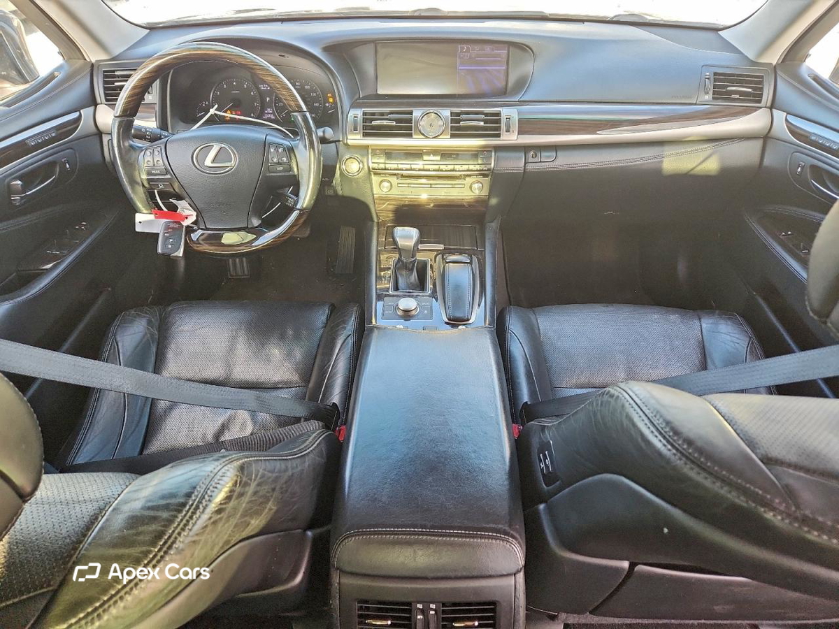 Lexus LS 2013