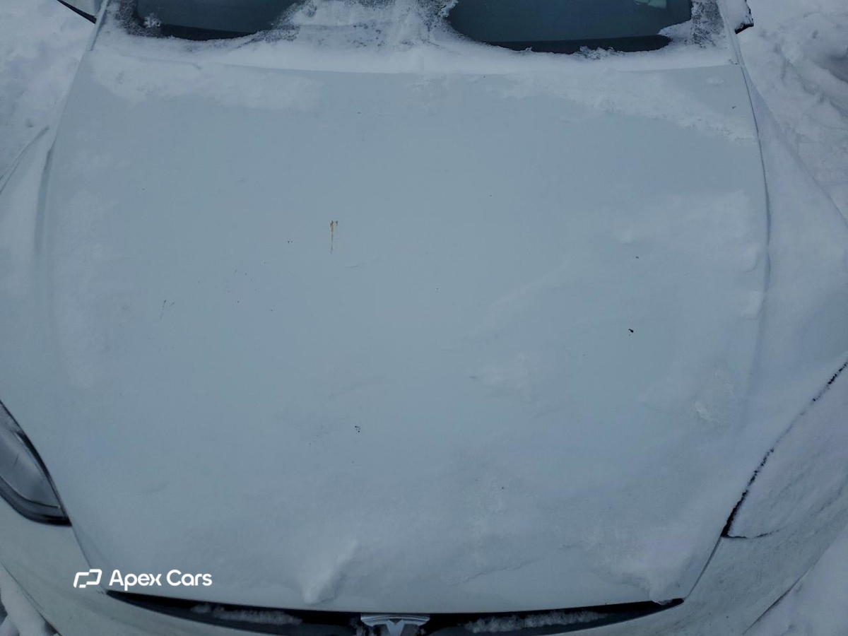 Tesla Model X 2022