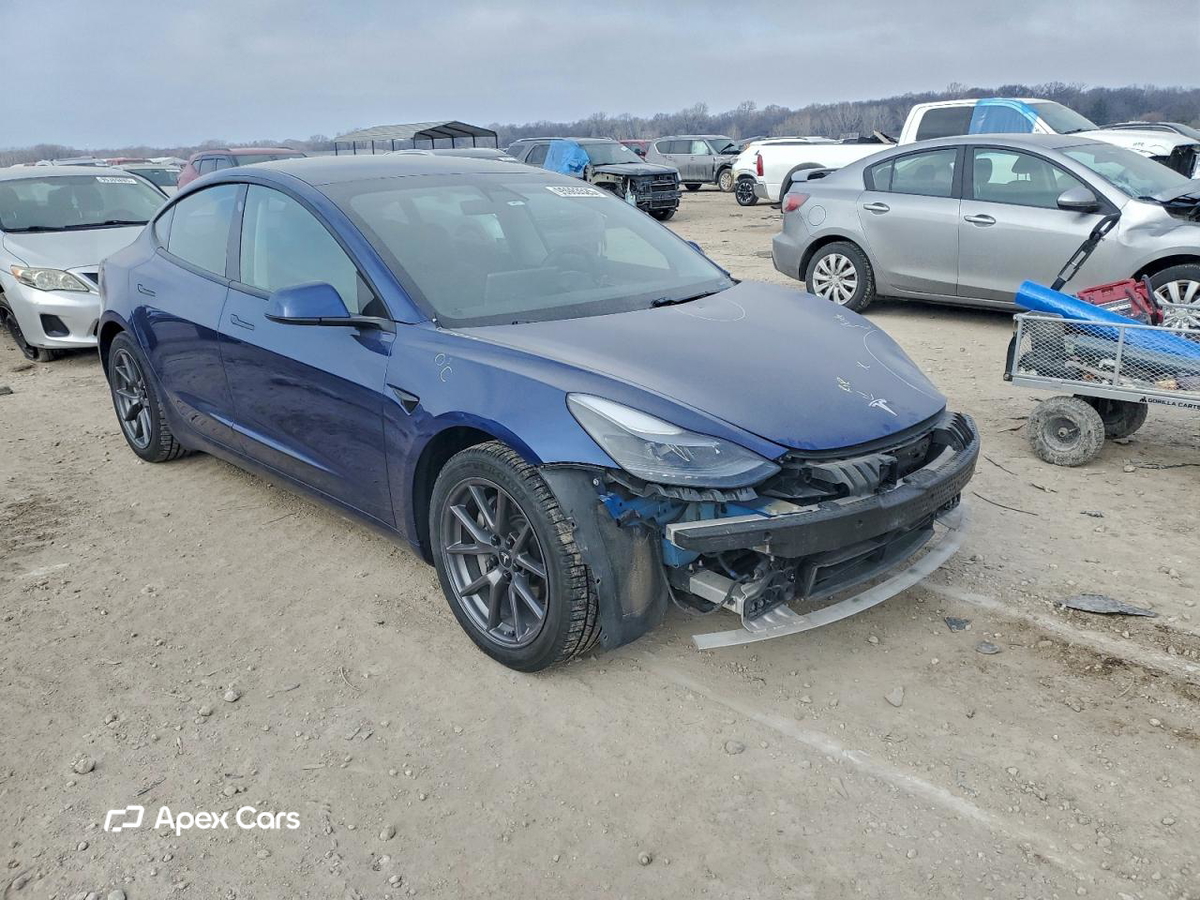 Tesla Model 3 2021
