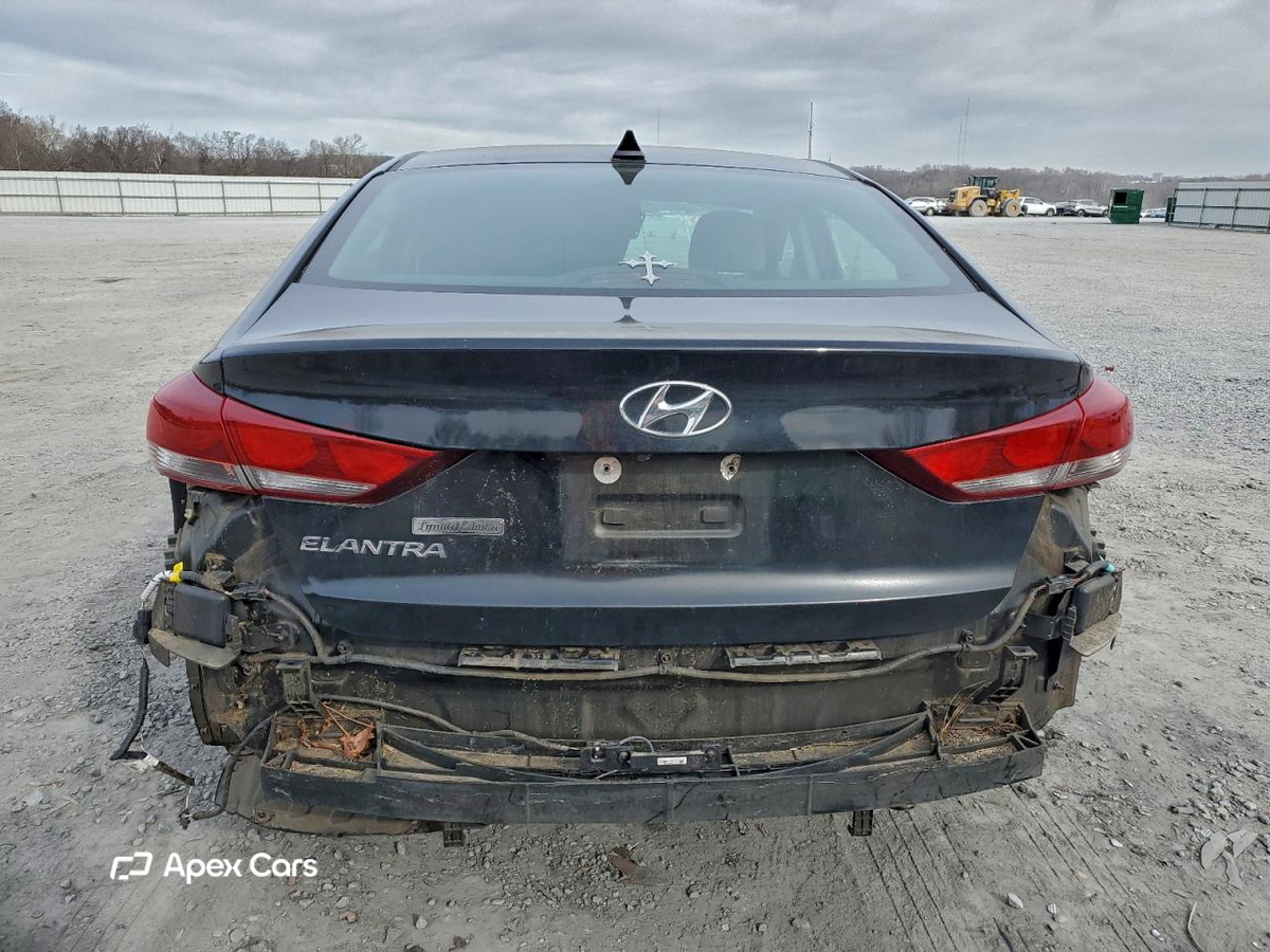Hyundai Elantra 2017