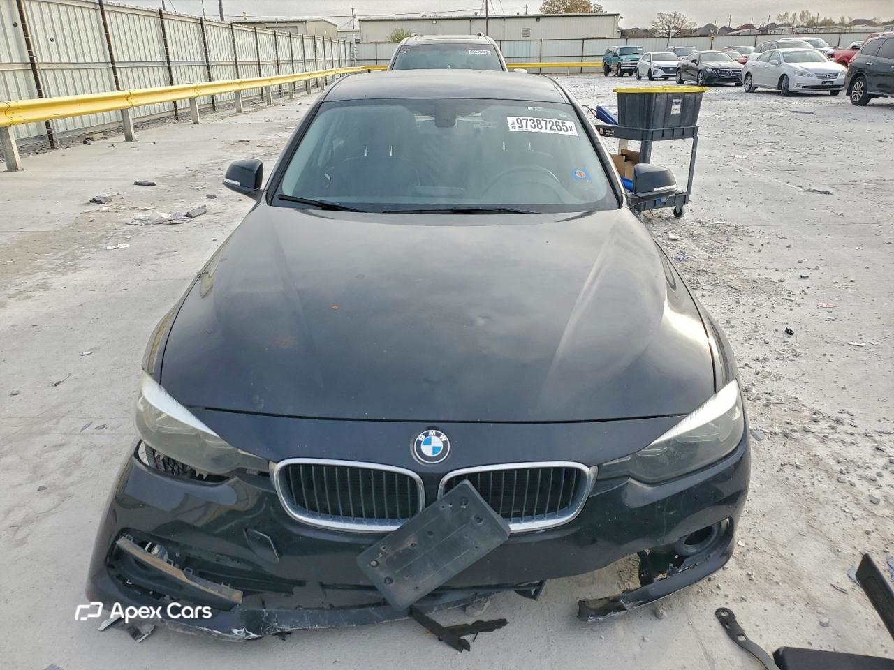 BMW Series 3 2016