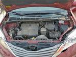 Toyota Sienna 2012
