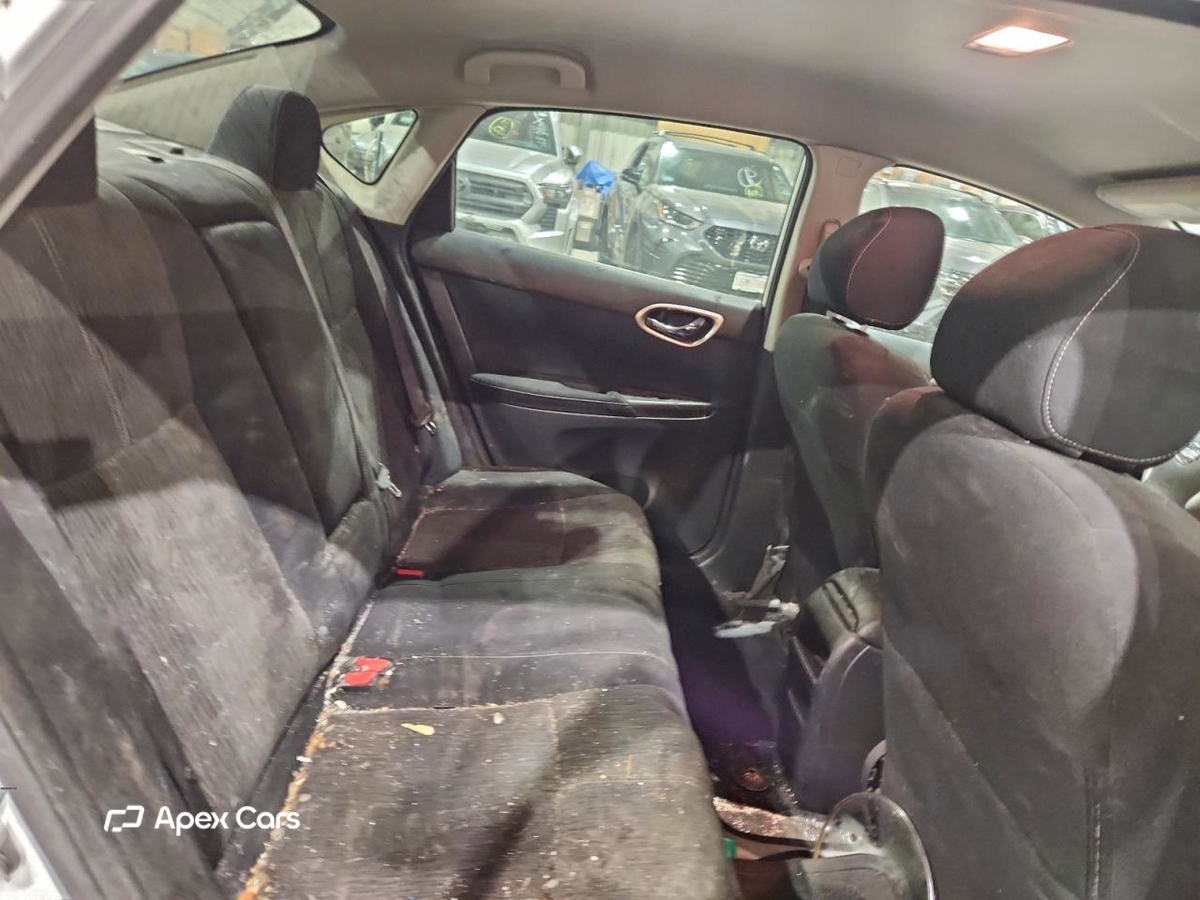 Nissan Sentra 2015